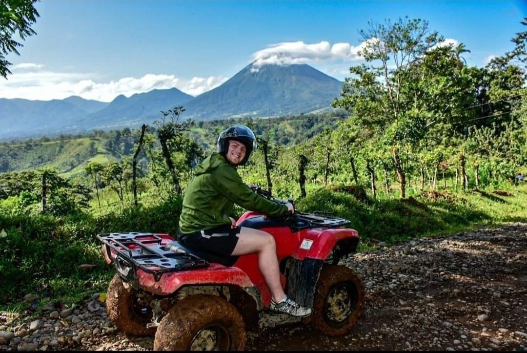 Atv or Side By Side Arenal